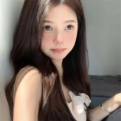 一个叫阿宝的男孩